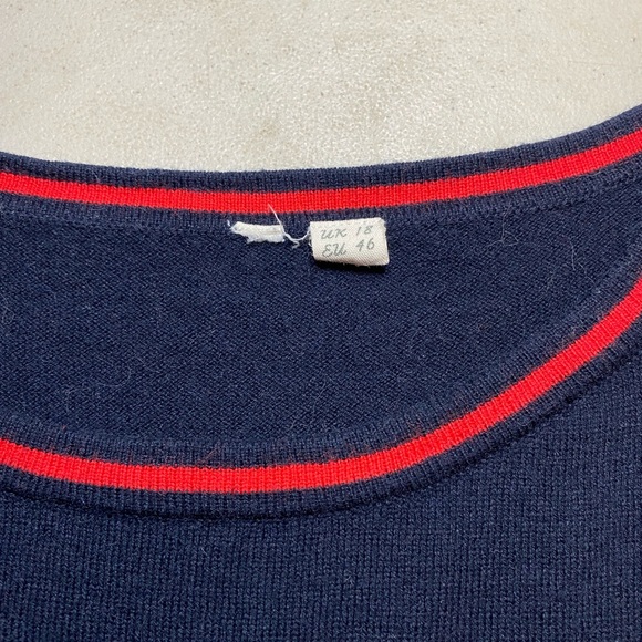 Unique sweater, White Stuff brand from England. Good used condition. - Picture 3 of 5